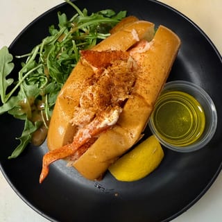 Classic Lobster Roll